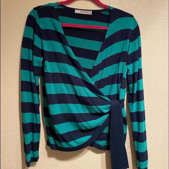 Green and Navy Blue Wrap Sweater - Picture 1 of 2